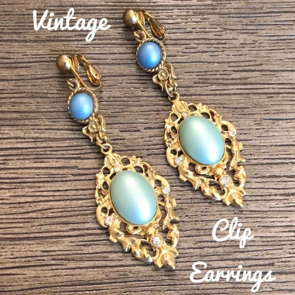 Vintage Baroque Style Clip Earrings w/ Faux Pearl